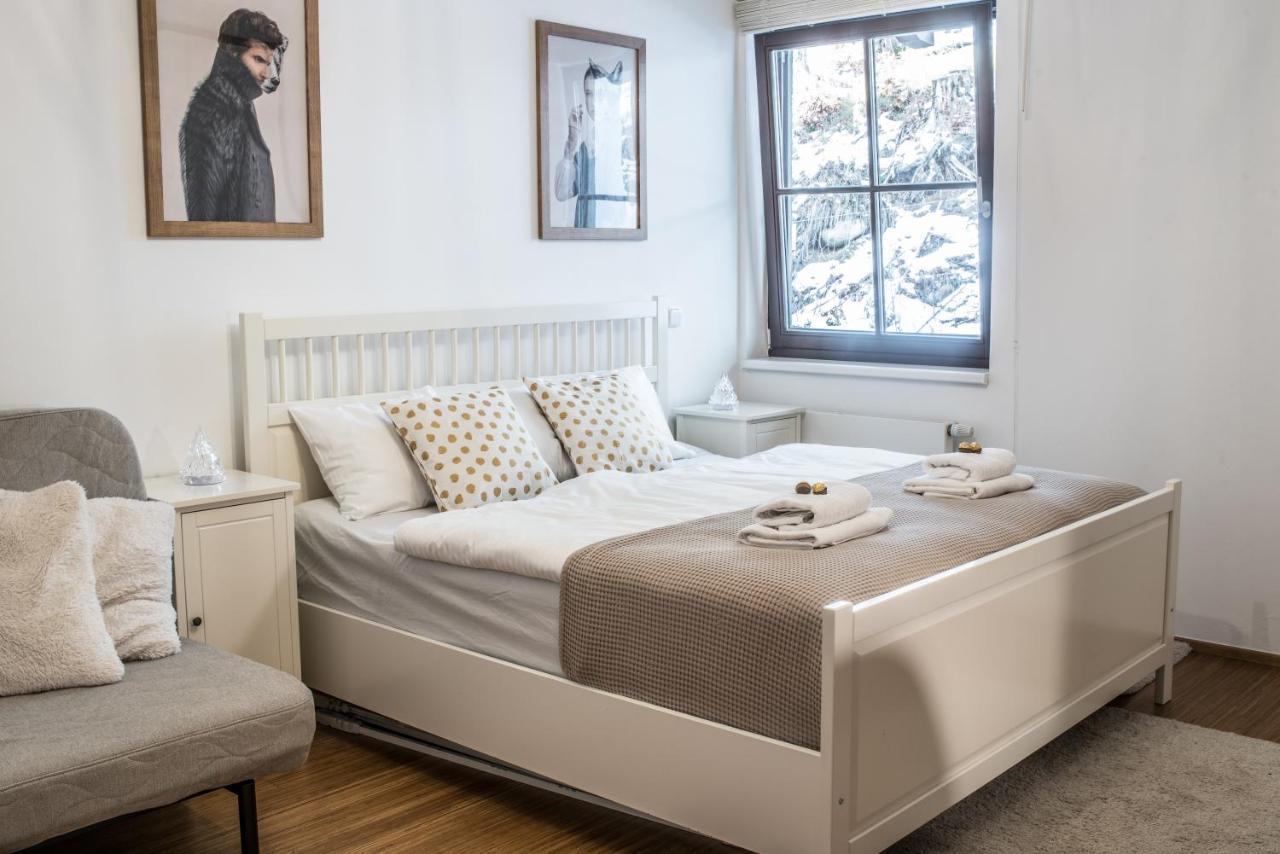 Špindlerŭv Mlýn Savoy Luxury Apartment מראה חיצוני תמונה